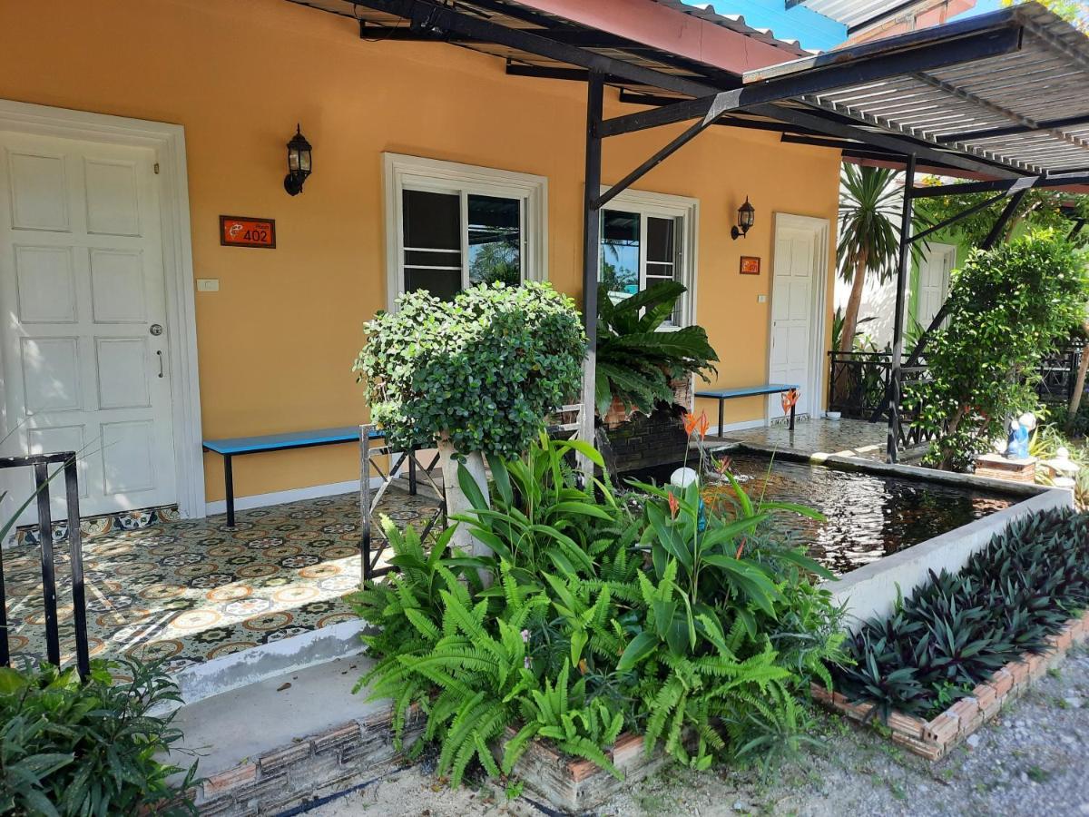 Fancy Carp Resort Cha-Am Exterior foto