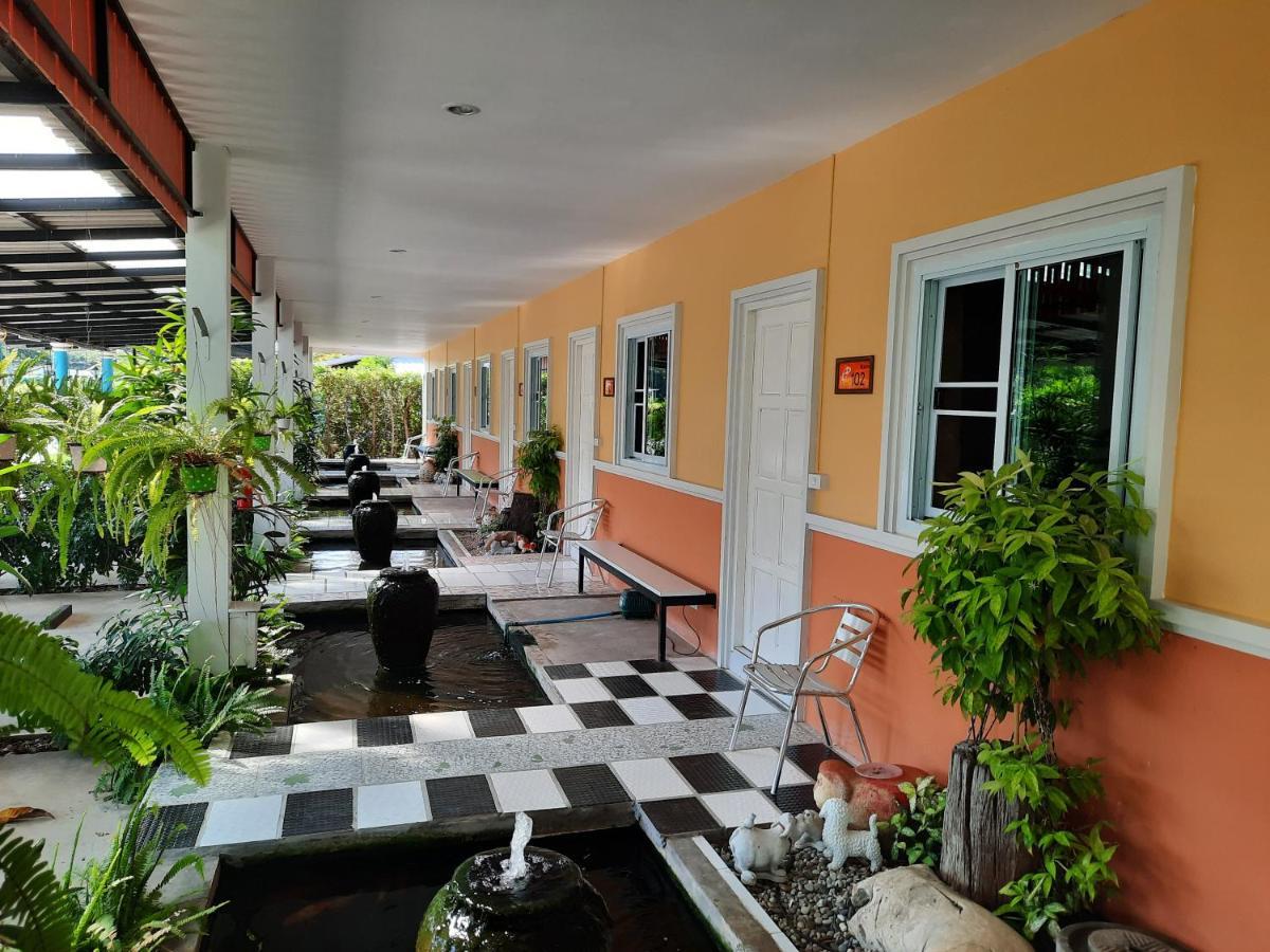 Fancy Carp Resort Cha-Am Exterior foto