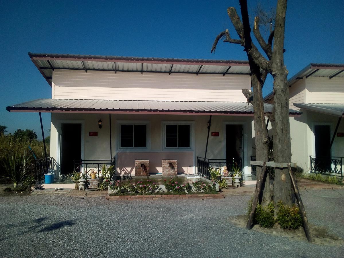 Fancy Carp Resort Cha-Am Exterior foto